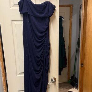 Chic Midnight Blue One-Shoulder Dress